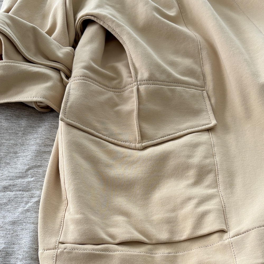 Chic Beige Jacket with Tie Belt - Picture 9 of 13